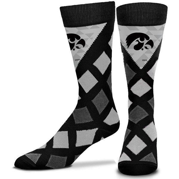Iowa Hawkeyes Dashed Diamonds Socks