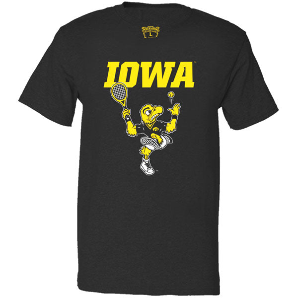 IOWA TENNIS SHORT SLEEVE TEE